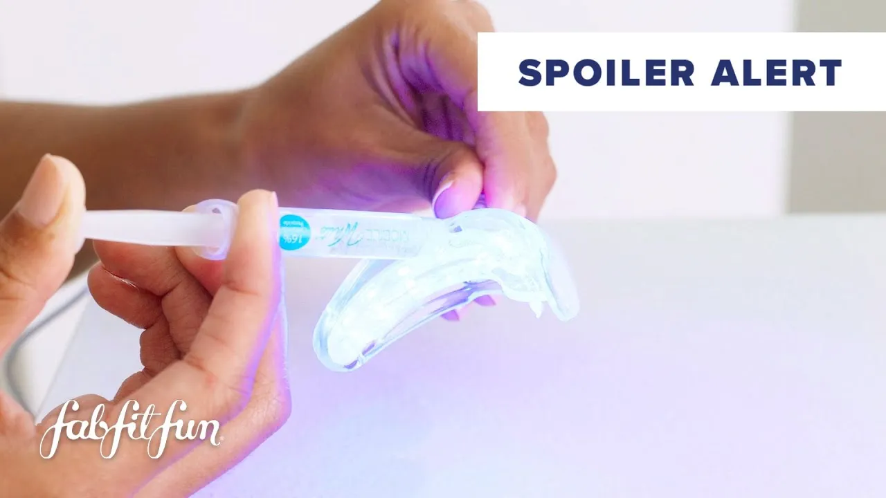 29775 applying whitening gel